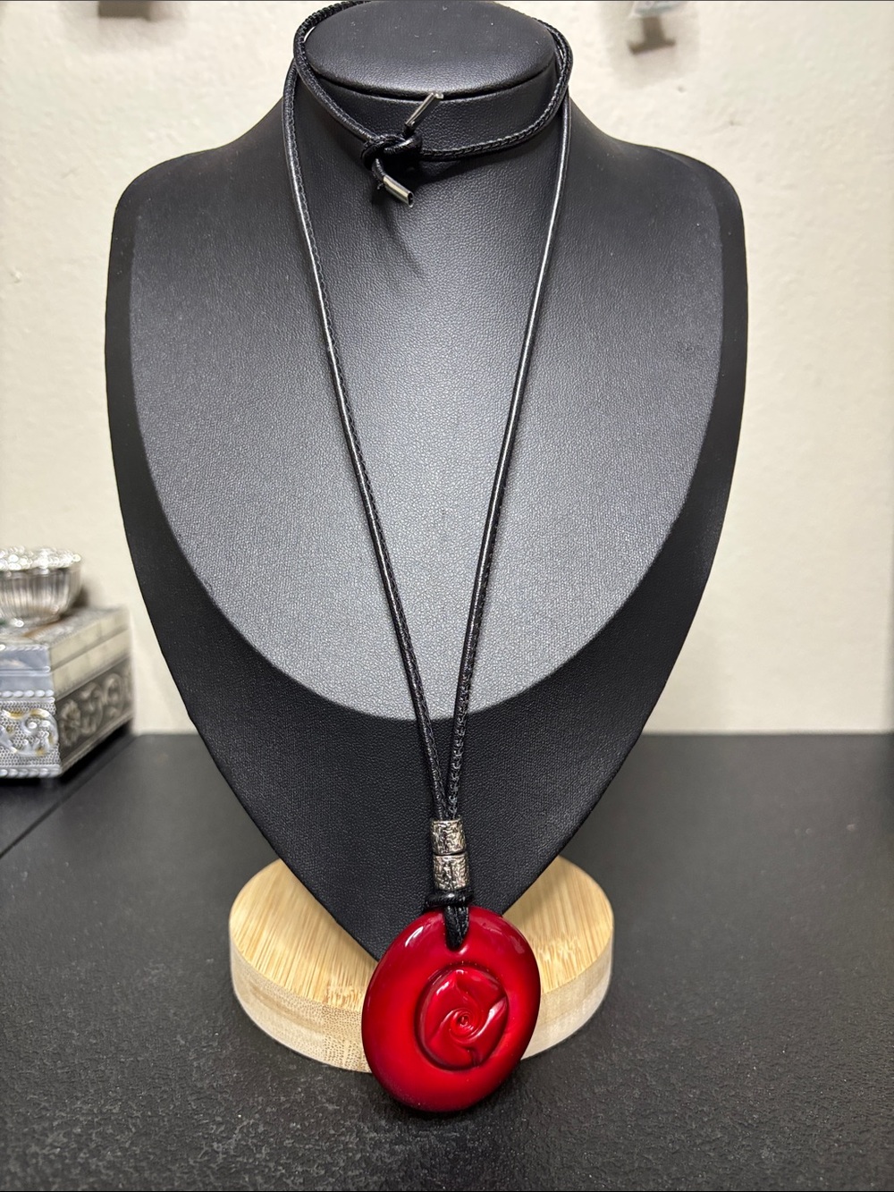 Murano Glass Red Rose Round Pendant Black Cord Necklace